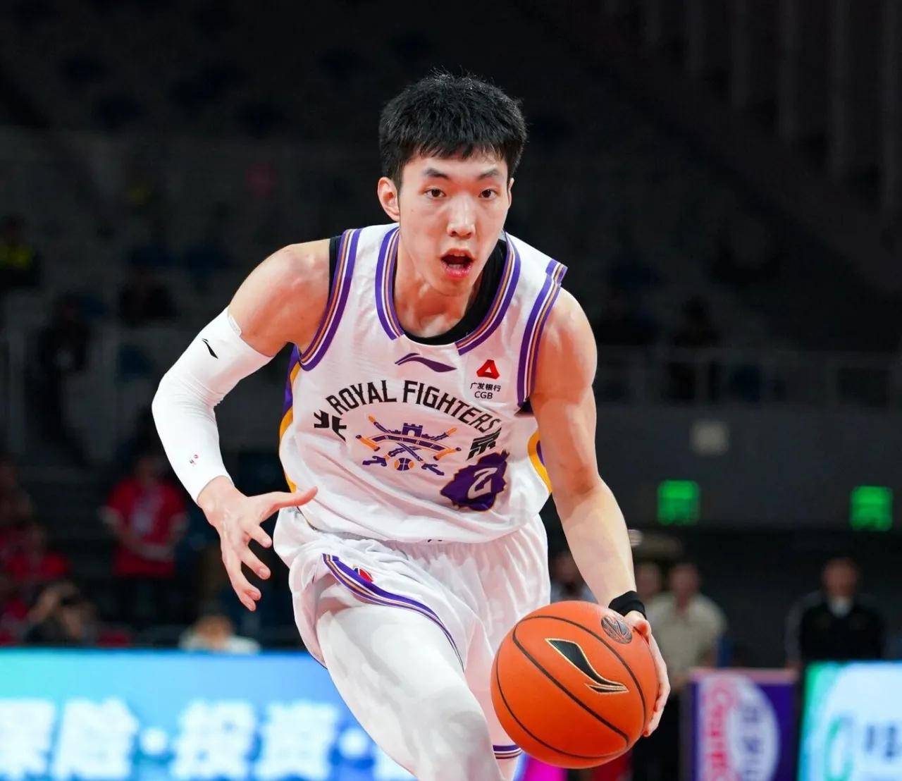 bet365登录-北控男篮战胜广东